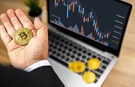 Understanding the Dynamics of Crypto Arbitrage Trading